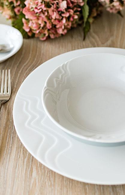 Melodie Oval Plate / 28cm